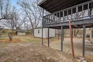 1411 W Gandy St, Denison, TX 75020 - Photo 26