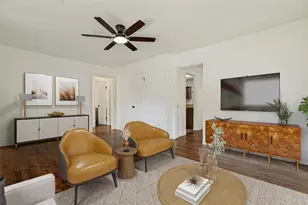 1409 N Morris St, McKinney, TX 75069 - Photo 2