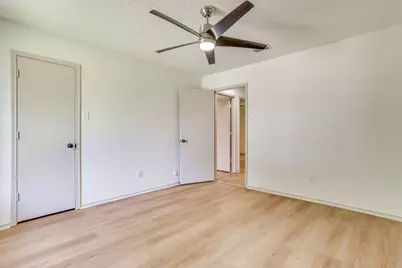 912 Blue Ridge Drive, Burleson, TX 76028 - Photo 20