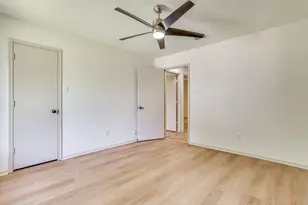912 Blue Ridge Dr, Burleson, TX 76028 - Photo 20