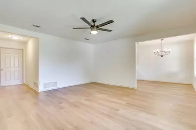 912 Blue Ridge Drive, Burleson, TX 76028 - Photo 6