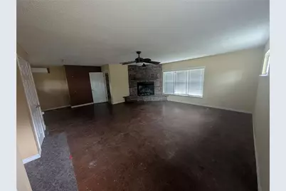 111 Holiday Drive, Gun Barrel City, TX 75156 - Photo 10