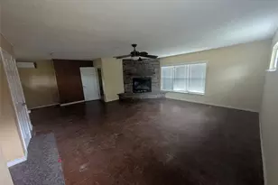 111 Holiday Dr, Gun Barrel City, TX 75156 - Photo 10