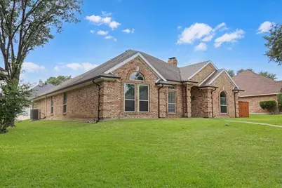 1520 Nettleton Drive, DeSoto, TX 75115 - Photo 4