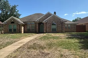 1520 Nettleton Dr, DeSoto, TX 75115 - Photo 2