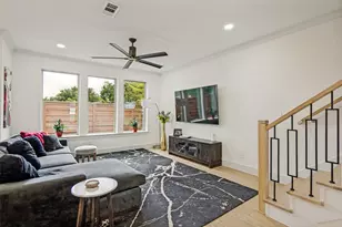 1325 Compton St, Dallas, TX 75203 - Photo 8