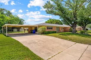 1813 King Cole Dr, Waco, TX 76705 - Photo 2