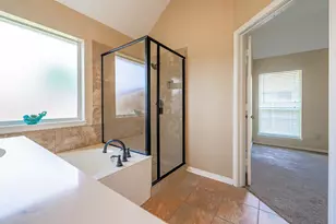 1806 Crosshaven Dr, Lewisville, TX 75077 - Photo 14