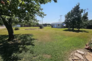 710 Cherry Dr, Groesbeck, TX 76642 - Photo 4