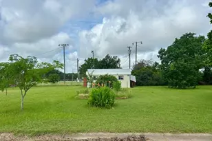 710 Cherry Dr, Groesbeck, TX 76642 - Photo 22