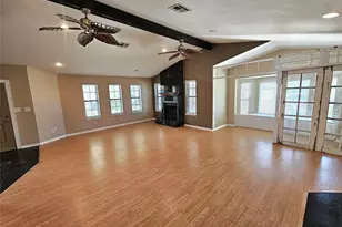 710 Cherry Dr, Groesbeck, TX 76642 - Photo 4