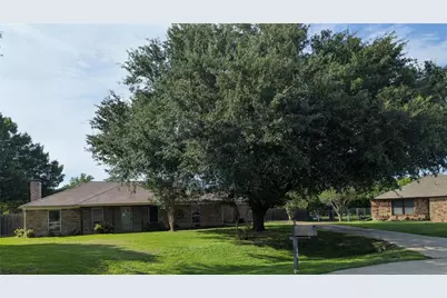 701 Summer Place, Murphy, TX 75094 - Photo 1