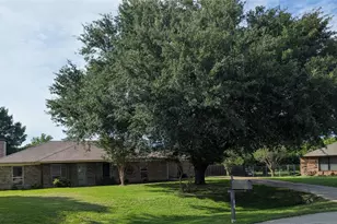 701 Summer Pl, Murphy, TX 75094 - Photo 1