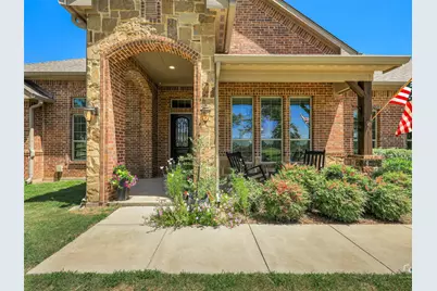 101 Sandlin Court, Springtown, TX 76082 - Photo 1