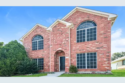 4108 Creekmeadow Drive, Carrollton, TX 75010 - Photo 2