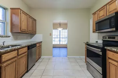 4108 Creekmeadow Drive, Carrollton, TX 75010 - Photo 12