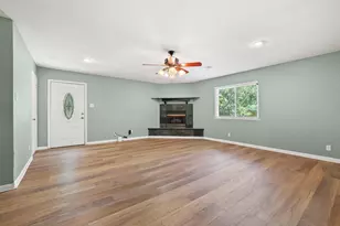 1704 W Birge St, Sherman, TX 75092 - Photo 8