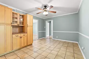 1704 W Birge St, Sherman, TX 75092 - Photo 8