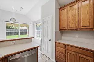 206 Mourning Dove Ln, Krum, TX 76249 - Photo 18