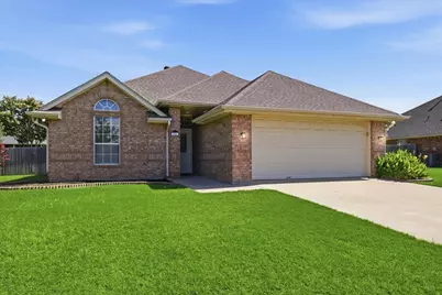 206 Mourning Dove Lane, Krum, TX 76249 - Photo 2