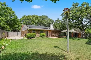 2721 Lucas Dr, Arlington, TX 76015 - Photo 22