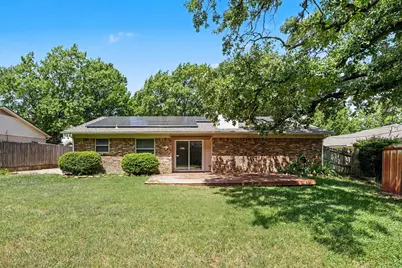 2721 Lucas Drive, Arlington, TX 76015 - Photo 1