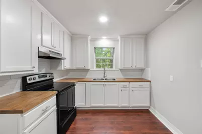 706 E 1st Avenue, Corsicana, TX 75110 - Photo 20