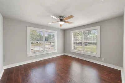 706 E 1st Avenue, Corsicana, TX 75110 - Photo 26