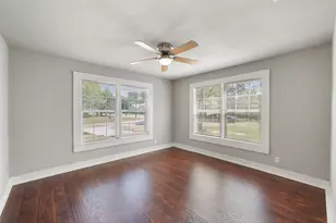 706 E 1st Ave, Corsicana, TX 75110 - Photo 26