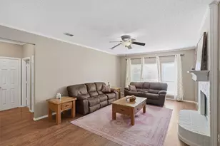 609 Carette Dr, Fort Worth, TX 76108 - Photo 6