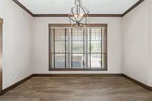 918 Coxs Oak Valley Rd, Waco, TX 76705 - Photo 8