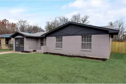 1114 Anthony Drive, Ennis, TX 75119 - Photo 2