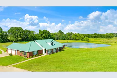 1005 Us-82, Blossom, TX 75416 - Photo 2