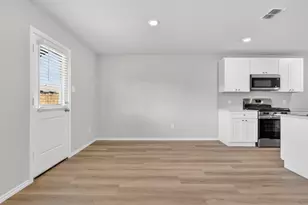 804 Kings Wy, Hillsboro, TX 76645 - Photo 6