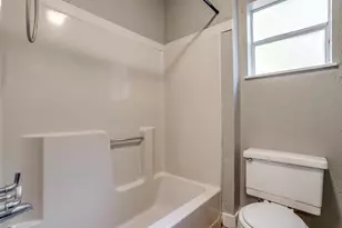 410 W Baylor St, Weatherford, TX 76086 - Photo 14