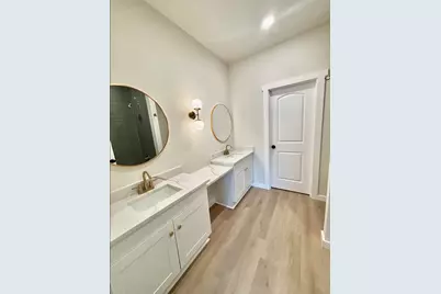 1031 W Coffin, Denison, TX 75020 - Photo 16