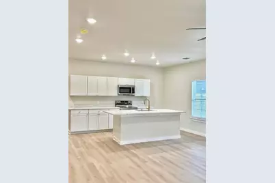 1031 W Coffin, Denison, TX 75020 - Photo 8