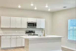 1031 W Coffin, Denison, TX 75020 - Photo 8