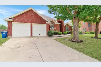 1106 Eastbrook, Glenn Heights, TX 75154 - Photo 2