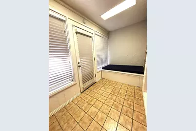 2969 Country Place Circle, Carrollton, TX 75006 - Photo 12