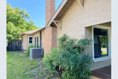 1601 W Bond Street, Denison, TX 75020 - Photo 4