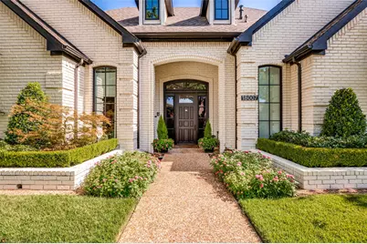 18007 Windtop Lane, Dallas, TX 75287 - Photo 2