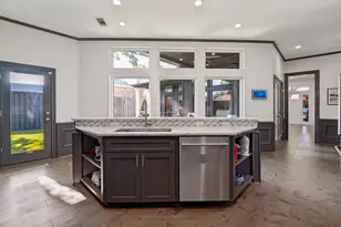 18007 Windtop Ln, Dallas, TX 75287 - Photo 18