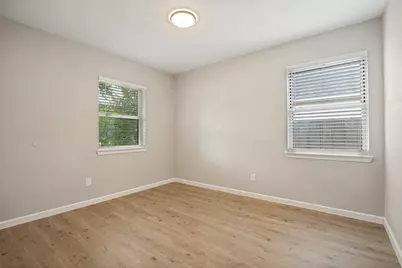 110 W Marguerita Drive, Garland, TX 75040 - Photo 18