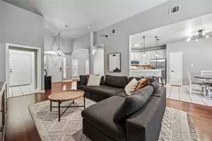 507 Mattie Ln, Lake Dallas, TX 75065 - Photo 8