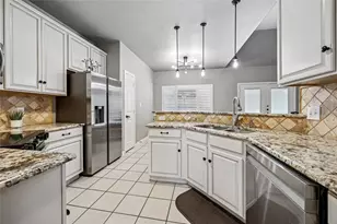 507 Mattie Ln, Lake Dallas, TX 75065 - Photo 10