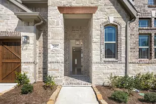 2402 Avalon Dr, Mansfield, TX 76084 - Photo 4