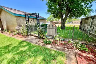 416 Jones St, Hamilton, TX 76531 - Photo 8