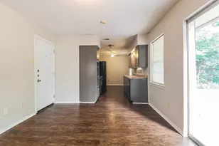 2029 Willow Ln, Plano, TX 75074 - Photo 6