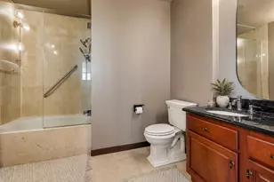 [Address not provided], Dallas, TX 75219 - Photo 16